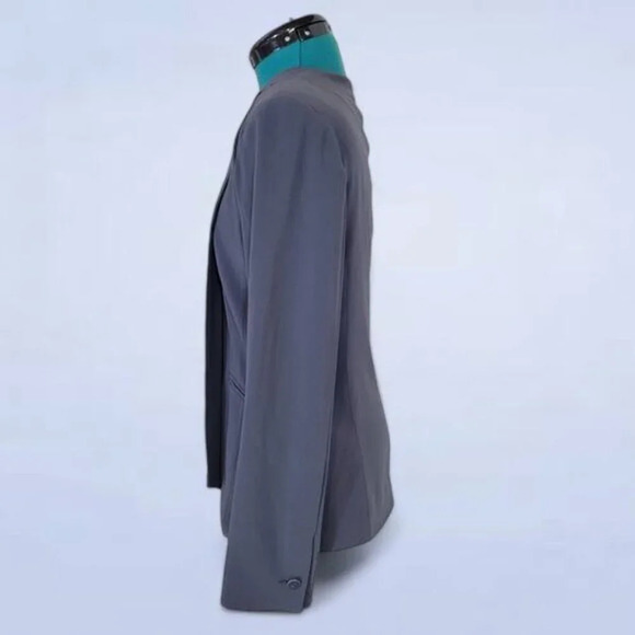 Studio by‎ Le Chateau Gray Open Blazer - Size Small - Picture 3 of 8